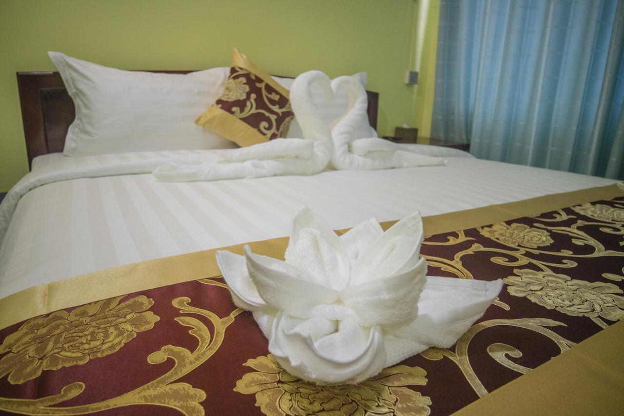 Golden Gum-Kino Hotel Mandalaj Zewnętrze zdjęcie