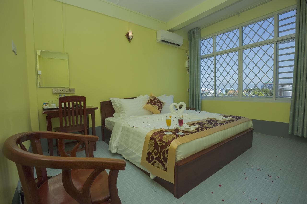 Golden Gum-Kino Hotel Mandalaj Zewnętrze zdjęcie